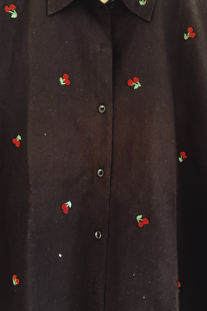 Black Roses Embroidery Shirt (Unisex)